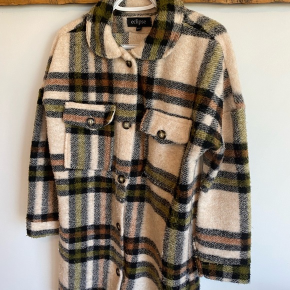 Plaid fall coat - Picture 2 of 3